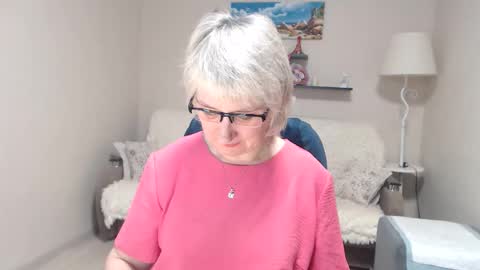 Leila Kinky online show from March 28, 12:16 pm