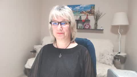 Leila Kinky online show from June 13, 5:16 am