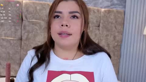 leilapons online show from February 17, 7:09 pm