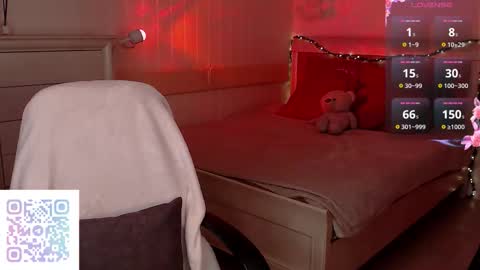 Leila online show from October 24, 12:41 am