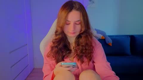 Snapshot of lelia_vibe chatting on September 23, 12:08 pm Lelia online show from September 23, 12:08 pm