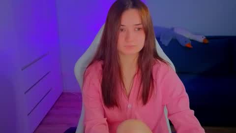 Snapshot of lelia_vibe chatting on September 29, 3:06 pm Lelia online show from September 29, 3:06 pm