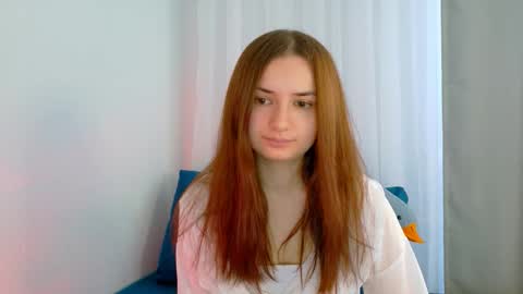 Snapshot of lelia_vibe chatting on October 14, 12:06 pm Lelia online show from October 14, 12:06 pm
