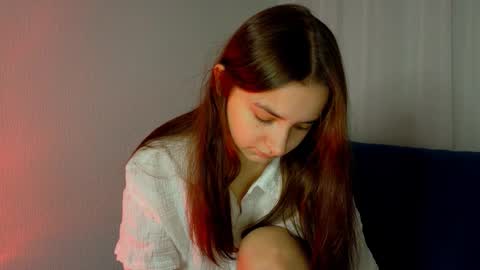 Snapshot of lelia_vibe chatting on October 19, 2:29 pm Lelia online show from October 19, 2:29 pm