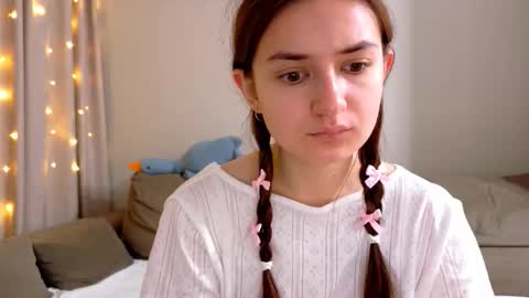 Snapshot of lelia_vibe chatting on November 11, 3:17 am Lelia online show from November 11, 3:17 am