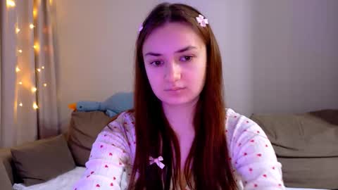 Snapshot of lelia_vibe chatting on November 13, 5:39 am Lelia online show from November 13, 5:39 am