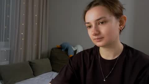 Lelia online show from February 28, 4:19 pm