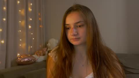 Snapshot of lelia_vibe chatting on May 11, 12:16 am Lelia online show from May 11, 12:16 am