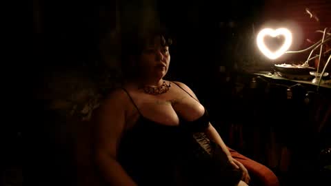 Lelu Fallas online show from November 3, 6:03 am