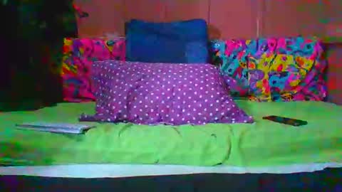 Snapshot of lemao77 chatting on October 27, 1:04 pm SEX MASTER online show from October 27, 1:04 pm