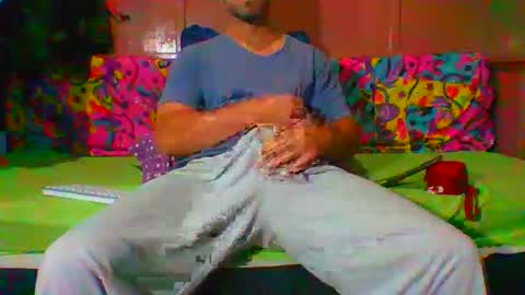 Snapshot of lemao77 chatting on October 28, 1:31 am SEX MASTER online show from October 28, 1:31 am