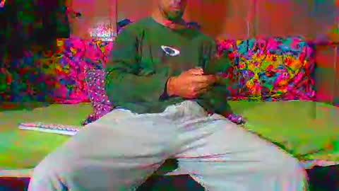 Snapshot of lemao77 chatting on October 28, 11:29 pm SEX MASTER online show from October 28, 11:29 pm