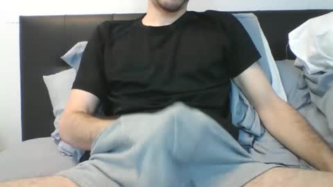 lemonspark997 online show from December 4, 5:39 am