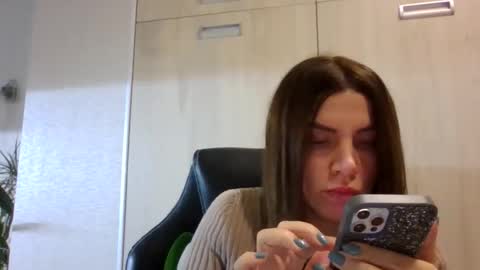 Snapshot of lena6122000 chatting on November 14, 3:11 pm lena6122000 online show from November 14, 3:11 pm