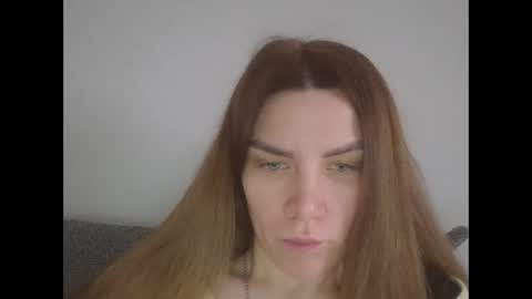 Snapshot of lena6122000 chatting on February 4, 1:17 pm lena6122000 online show from February 4, 1:17 pm