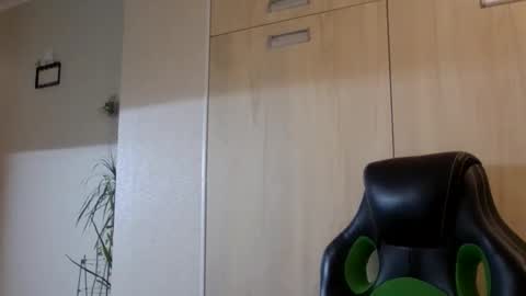 Snapshot of lena6122000 chatting on March 10, 8:58 pm lena6122000 online show from March 10, 8:58 pm