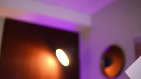 Snapshot of lena_laurent chatting on March 15, 10:10 am Lena Laurent online show from March 15, 10:10 am