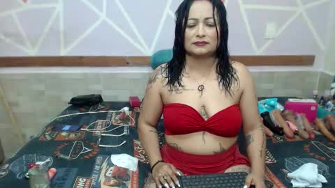 Snapshot of lena_lawson chatting on February 22, 5:51 am lena_lawson online show from February 22, 5:51 am