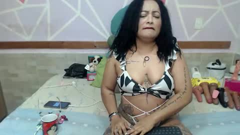 Snapshot of lena_lawson chatting on March 15, 11:00 pm lena_lawson online show from March 15, 11:00 pm