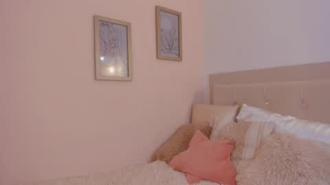 lena_luthor online show from October 30, 7:10 am