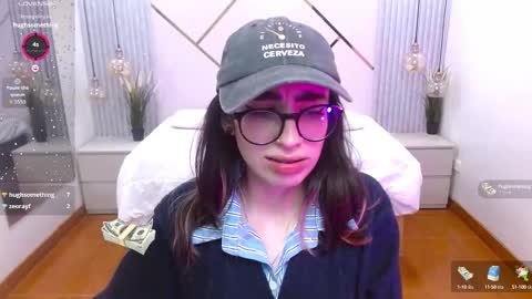 Snapshot of lena_roses chatting on October 15, 8:09 pm Lena online show from October 15, 8:09 pm