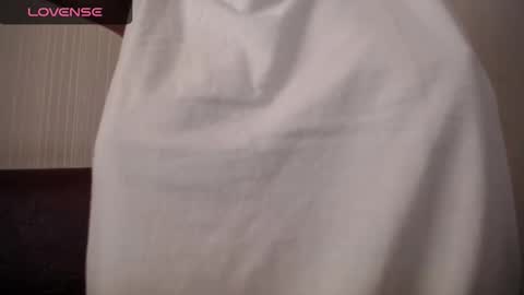 lenagolden online show from October 7, 9:50 am