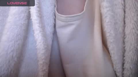 lenagolden online show from October 24, 10:00 am