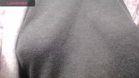 lenagolden online show from December 14, 12:10 pm