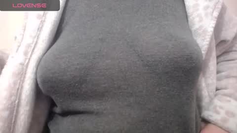 lenagolden online show from January 7, 12:07 pm