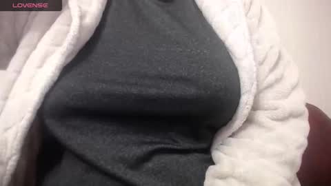 lenagolden online show from February 24, 5:16 am