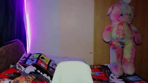 lena online show from July 2, 6:52 am