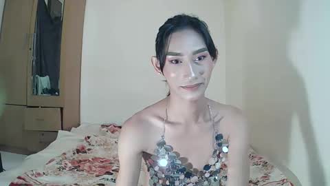 Snapshot of lennonxshit chatting on February 6, 2:15 pm JANE online show from February 6, 2:15 pm