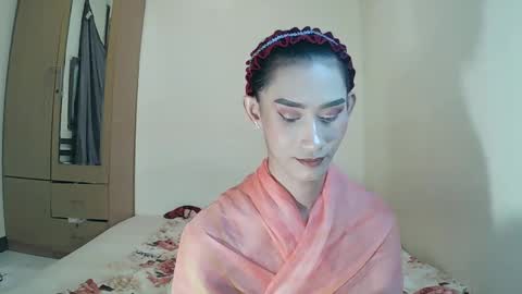 Snapshot of lennonxshit chatting on February 13, 5:22 pm JANE online show from February 13, 5:22 pm