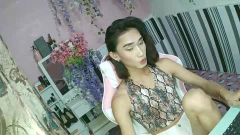 Snapshot of lennonxshit chatting on February 26, 6:32 pm JANE online show from February 26, 6:32 pm