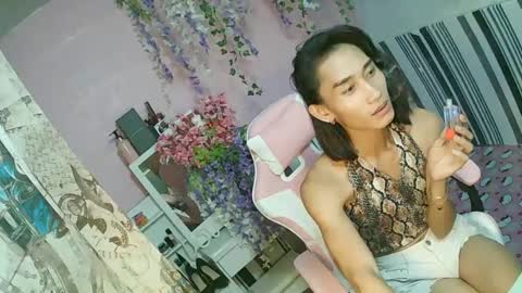 Snapshot of lennonxshit chatting on February 27, 12:54 am JANE online show from February 27, 12:54 am