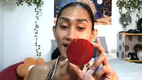 Snapshot of lennonxshit chatting on January 12, 2:11 pm JANE online show from January 12, 2:11 pm