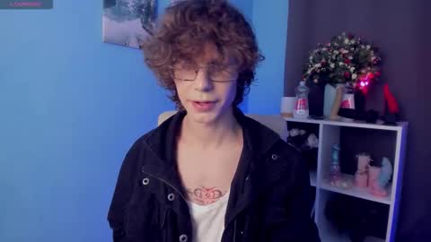 Snapshot of leo_bensyten chatting on November 7, 1:55 pm Leo online show from November 7, 1:55 pm