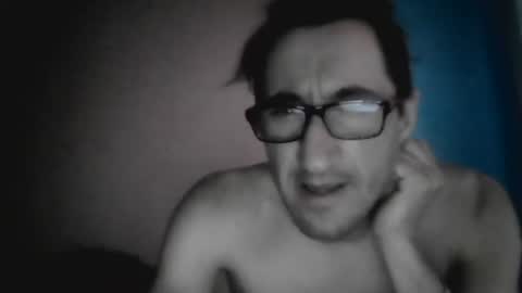 Snapshot of leo_claire chatting on March 16, 4:00 pm Leo and Claire online show from March 16, 4:00 pm