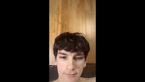 Snapshot of leo_cutie chatting on December 13, 7:53 pm leo_cutie online show from December 13, 7:53 pm