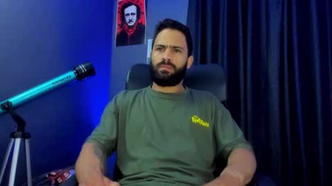 Leo  Diaz online show from December 28, 2:43 am