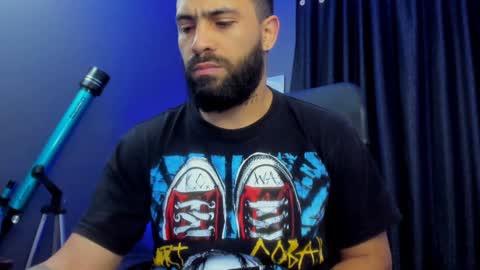 Leo  Diaz online show from January 10, 4:54 am