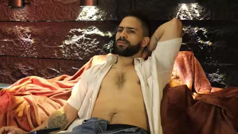 Leo  Diaz online show from October 8, 10:40 pm