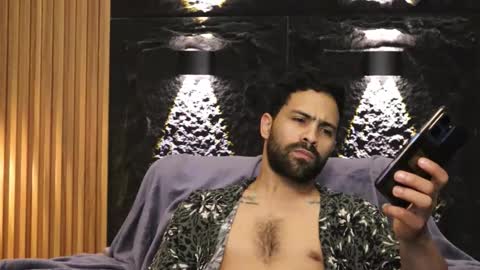 Leo  Diaz online show from March 7, 2:08 am