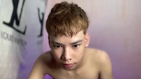 Leo online show from February 2, 9:41 am