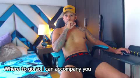 Snapshot of leo_jetofcum chatting on March 29, 4:51 pm leo_jetofcum online show from March 29, 4:51 pm