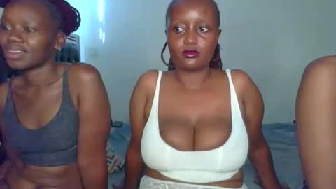 leo_kitty8 online show from March 11, 6:08 am