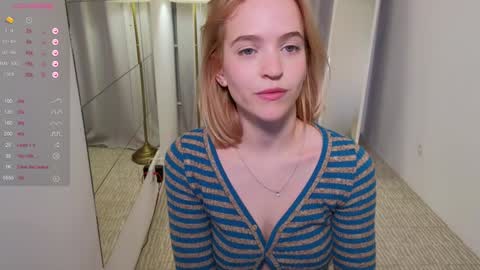 Snapshot of leo_lulu chatting on December 18, 6:14 pm Ashly online show from December 18, 6:14 pm