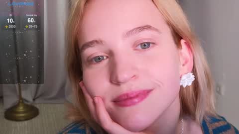 Snapshot of leo_lulu chatting on December 26, 6:54 pm Ashly online show from December 26, 6:54 pm