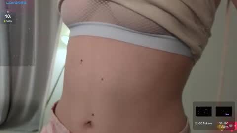 Snapshot of leo_lulu chatting on March 9, 11:58 am Ashly online show from March 9, 11:58 am