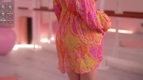 Snapshot of leo_lulu chatting on November 26, 4:08 pm Ashly online show from November 26, 4:08 pm